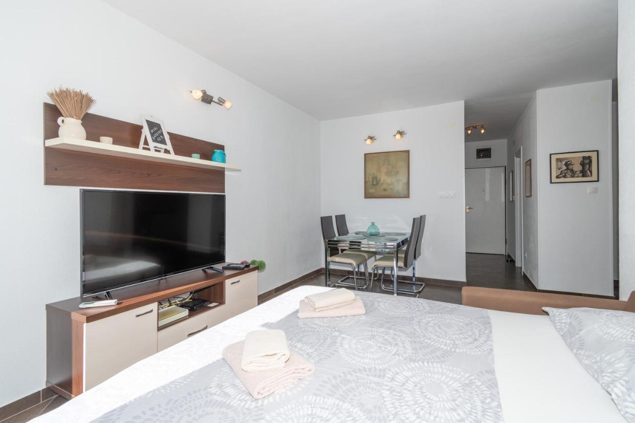 Trstenik Beach Apartment Split Exteriör bild