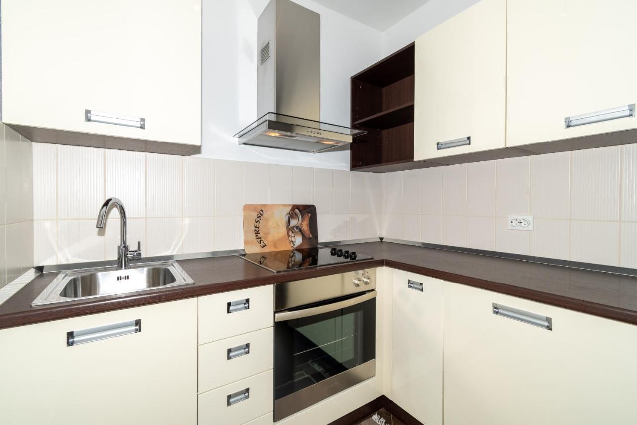 Trstenik Beach Apartment Split Exteriör bild